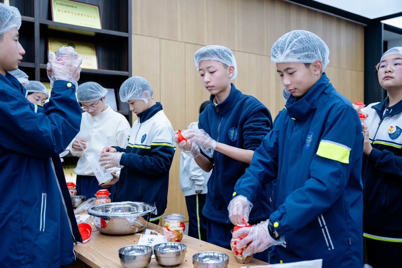 研学｜寻三苏故里，体验川蜀文化！成都万汇学校8年级三苏祠博物馆研学行